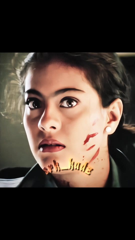 Post 4 by Srkajol's Daughter on Instagram (video)