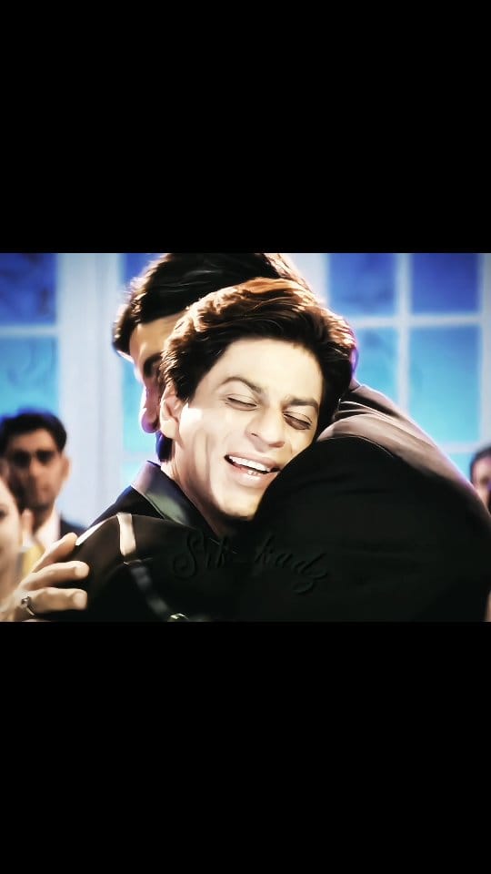 Post 6 by Srkajol's Daughter on Instagram (video)