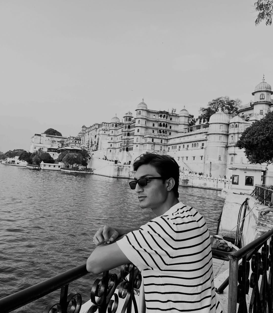 Post 7 by Hemant Gahlot on Instagram (carousel)