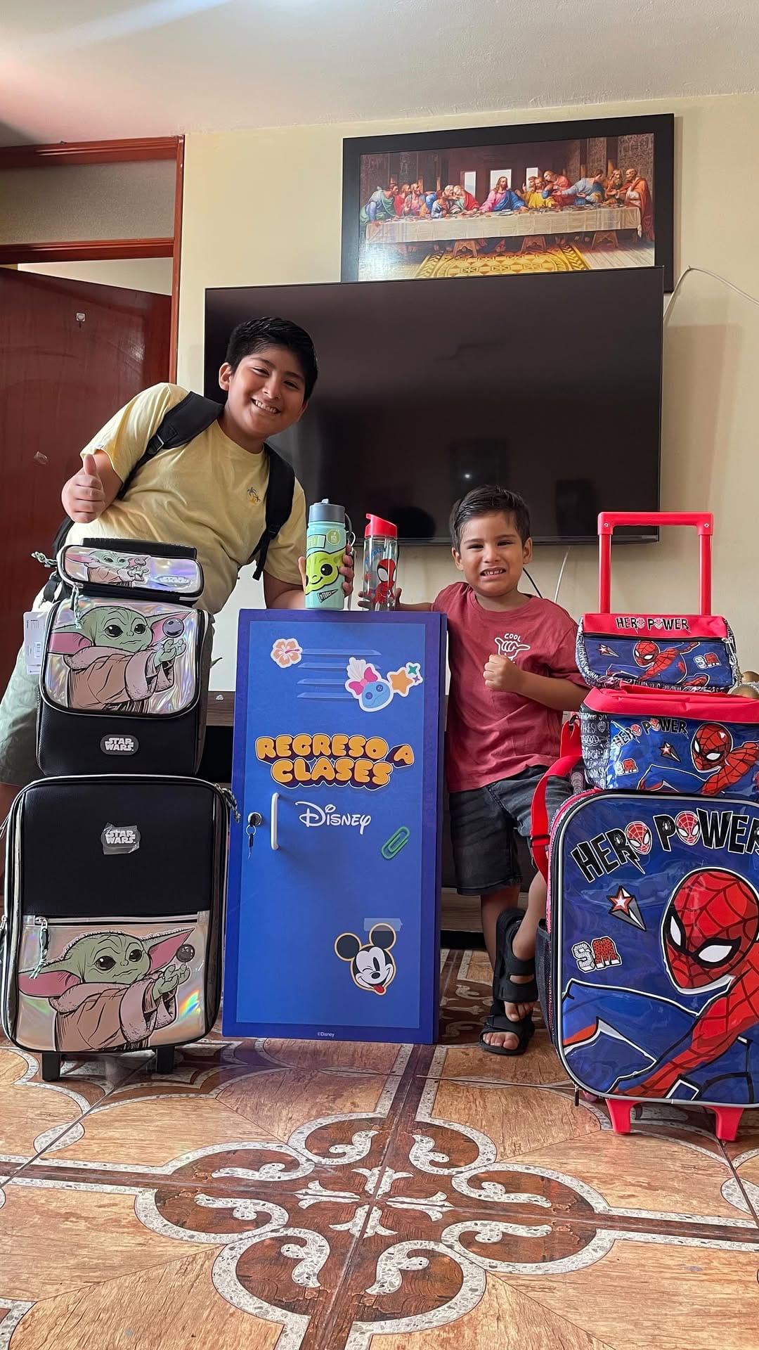 Post 8 by Nathaly Delgado/Mamá Bloguera on Instagram (video)