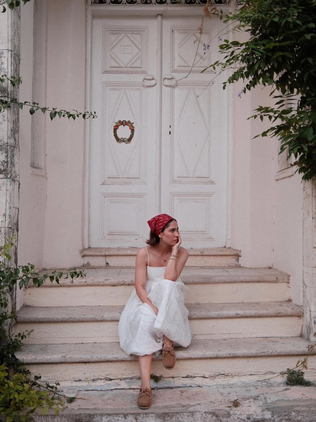 Post 2 by Pelin on Instagram (carousel)