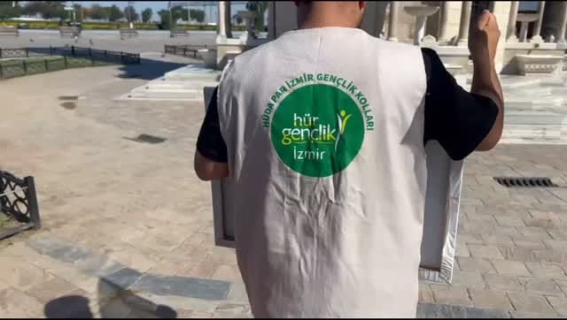 Post 6 by Hür Gençlik on Instagram (video)
