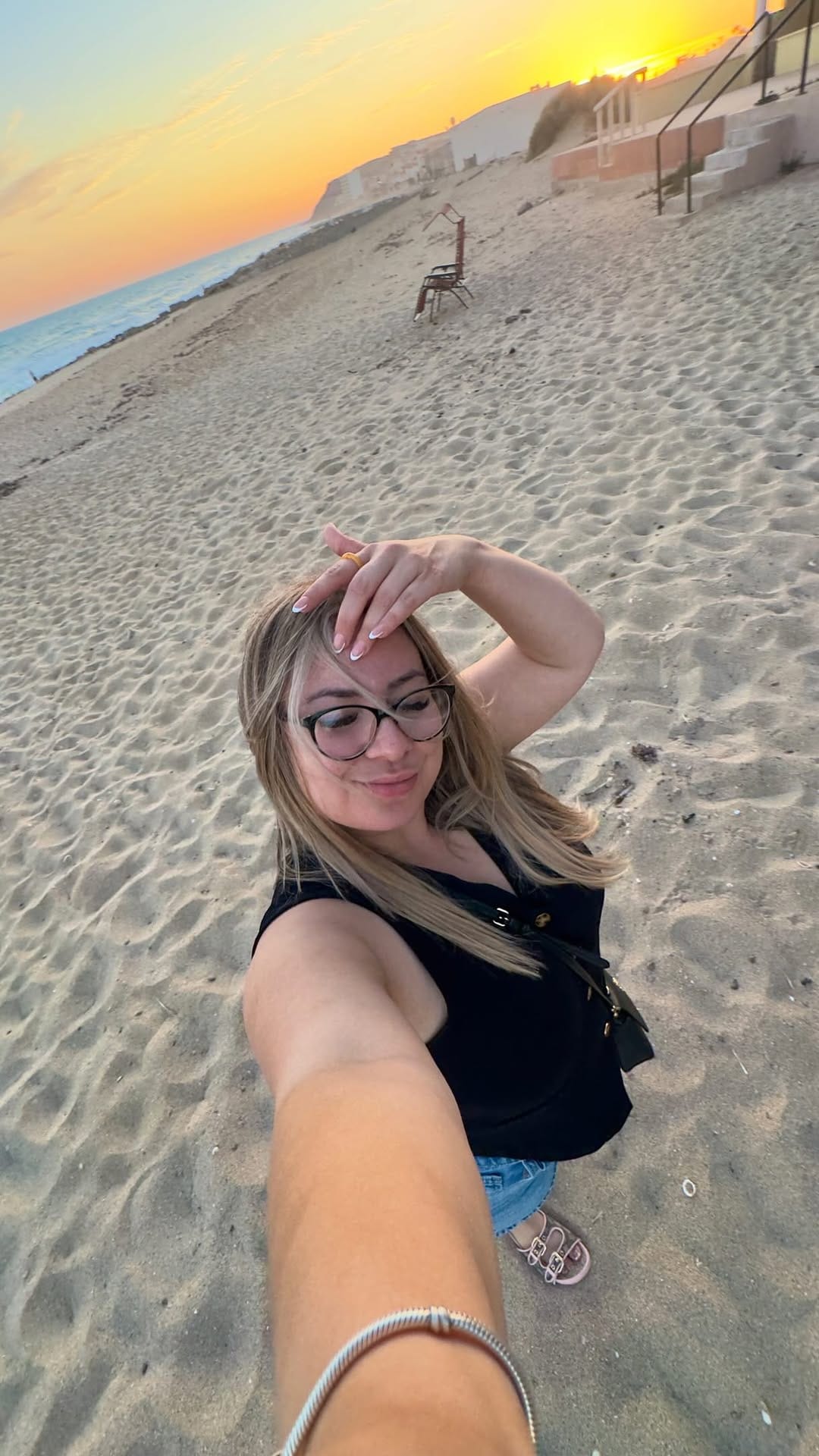 Post 2 by Esmeralda Hernandez on Instagram (video)