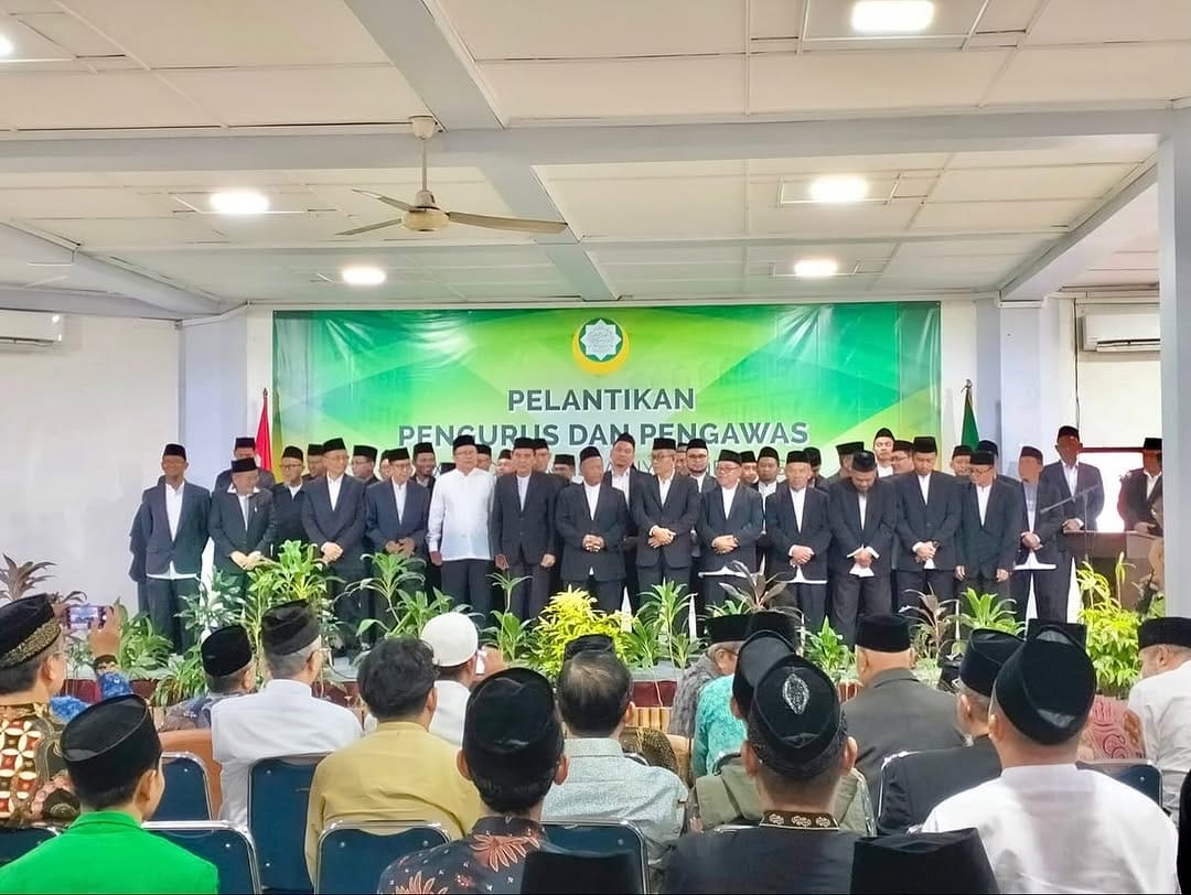 Post 10 by Dewan Dakwah Islamiyah Indonesia on Instagram (carousel)