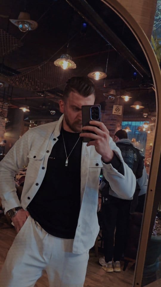 Post 6 by ALI KHAYATA on Instagram (video)