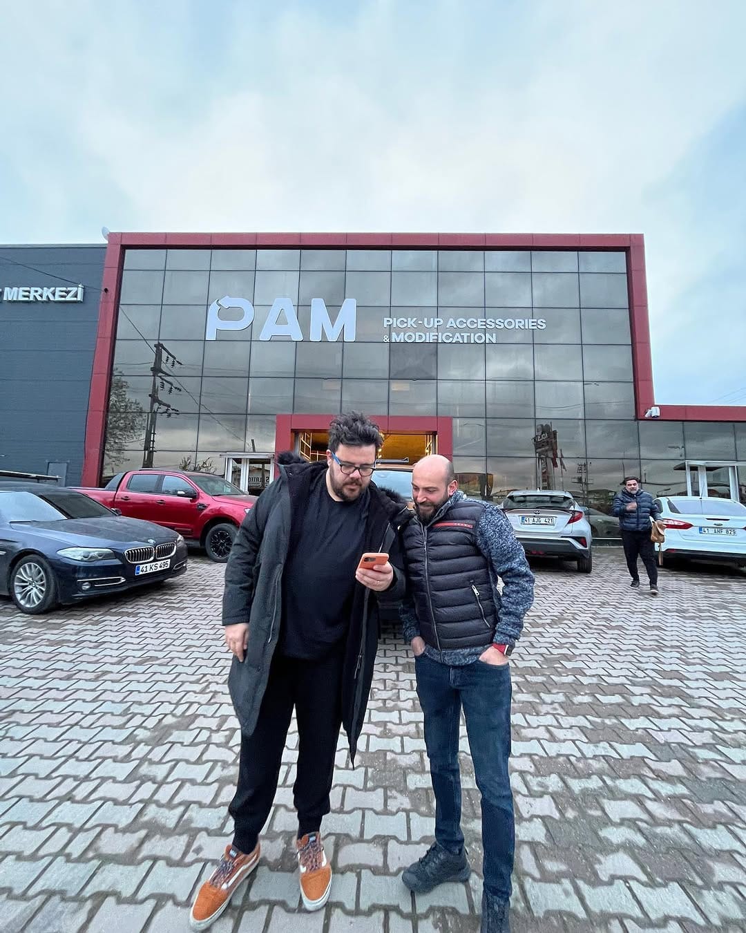 Post 10 by Sefa Kolaylı on Instagram (image)