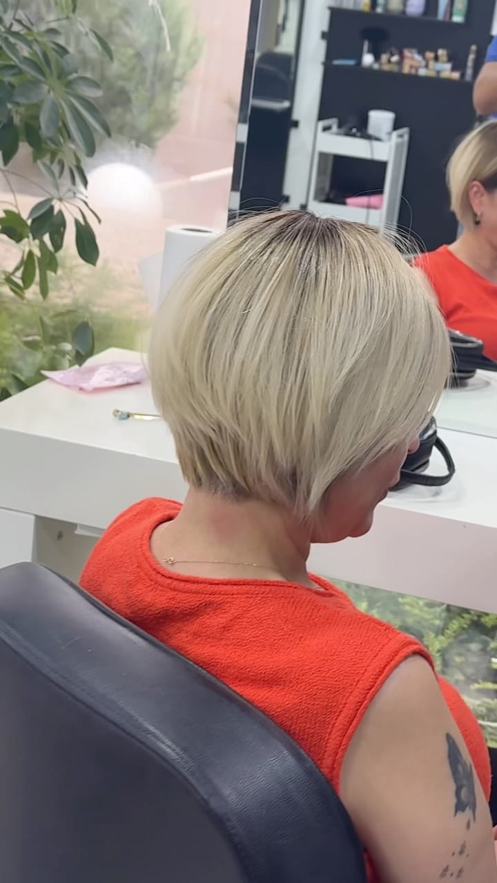 Post 4 by ÖzgürEr on Instagram (video)