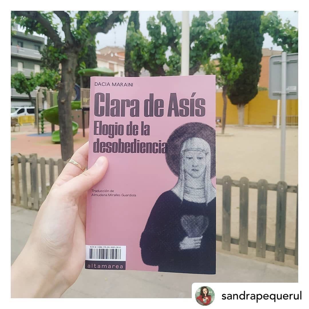 Post 8 by Club de lectura Parada Lector🌵 on Instagram (image)