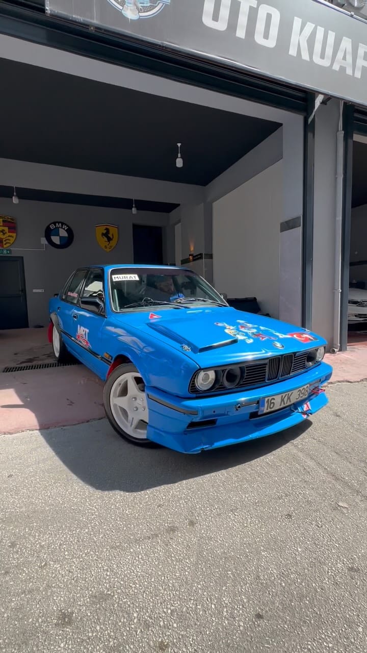 Post 1 by Emre Kaşmer on Instagram (video)