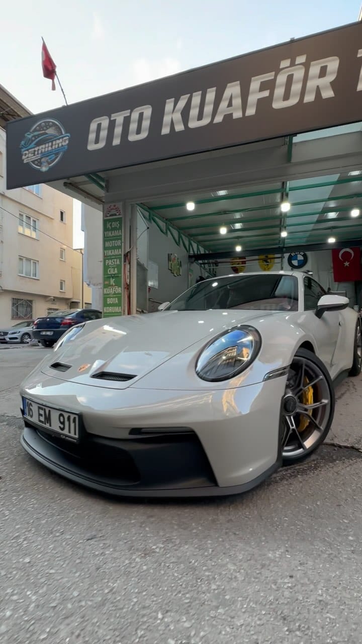 Post 8 by Emre Kaşmer on Instagram (video)