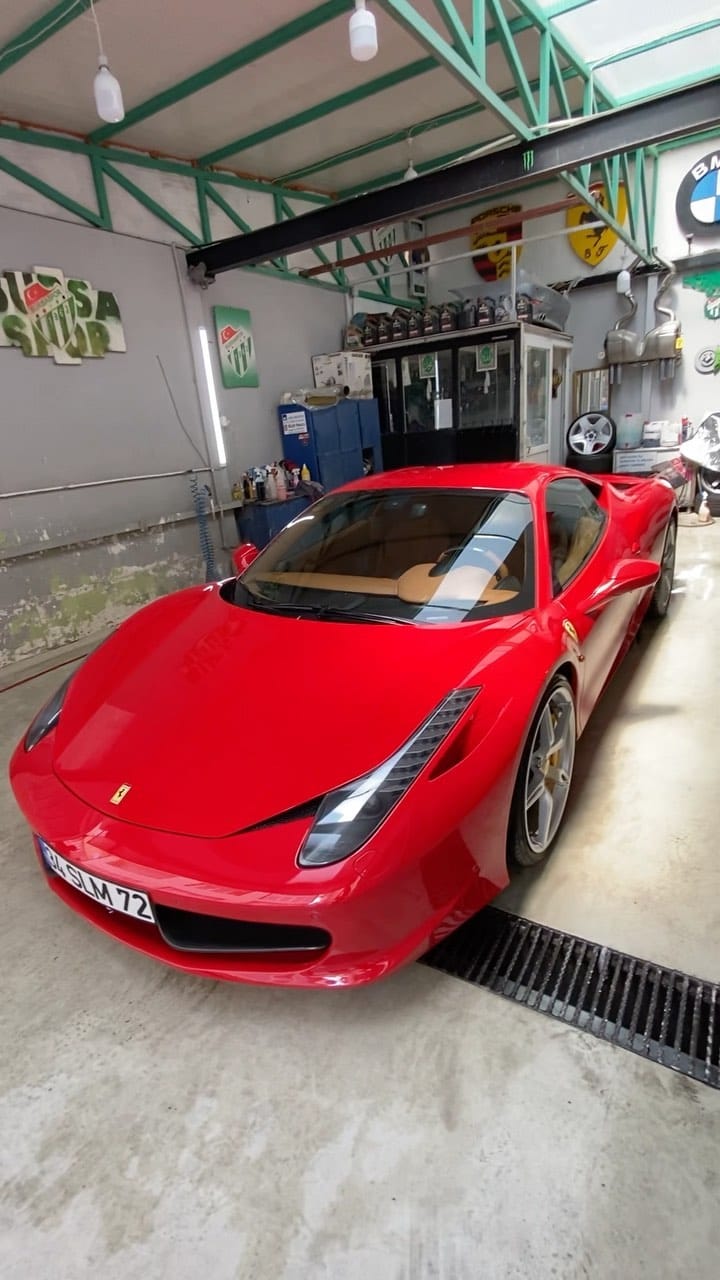 Post 10 by Emre Kaşmer on Instagram (video)