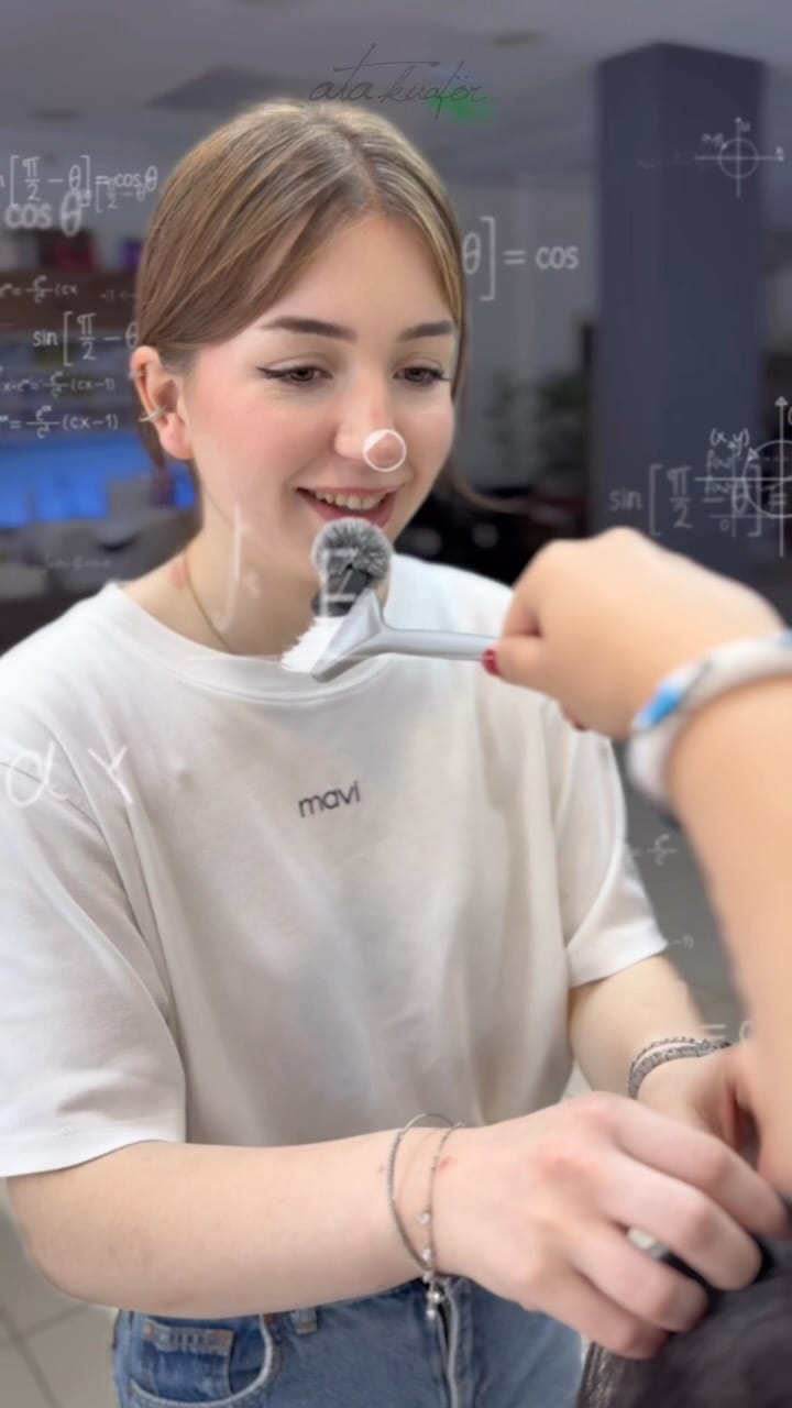 Post 4 by Ata Kuaför on Instagram (video)