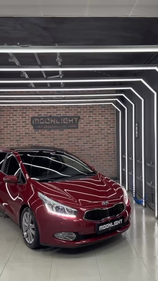 Post 3 by ByCengiz Han on Instagram (video)