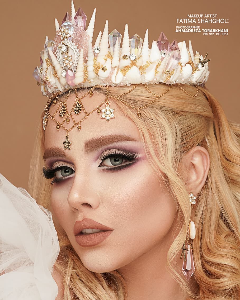 Post 7 by میکاپ و عروس سالن لیا(هولیا) Liya Salon on Instagram (image)