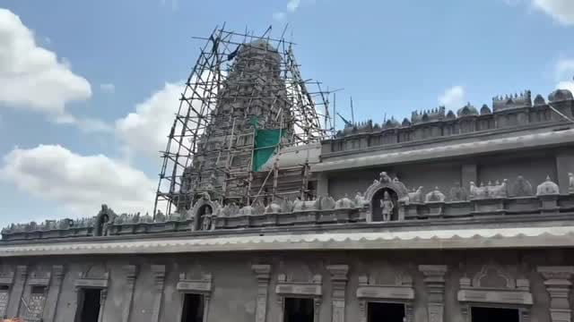 Post 4 by అభయ ఆంజనేయ స్వామి దేవస్థానం on Instagram (video)