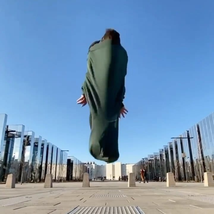 Post 1 by Awesome People on Instagram (video)