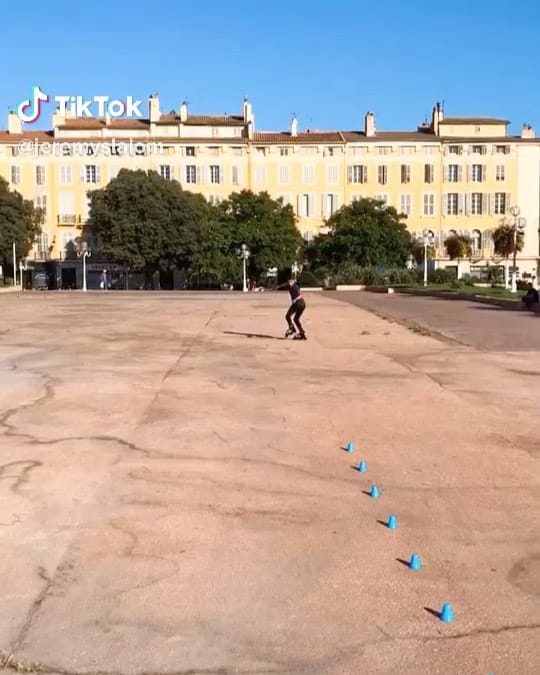 Post 9 by Awesome People on Instagram (video)
