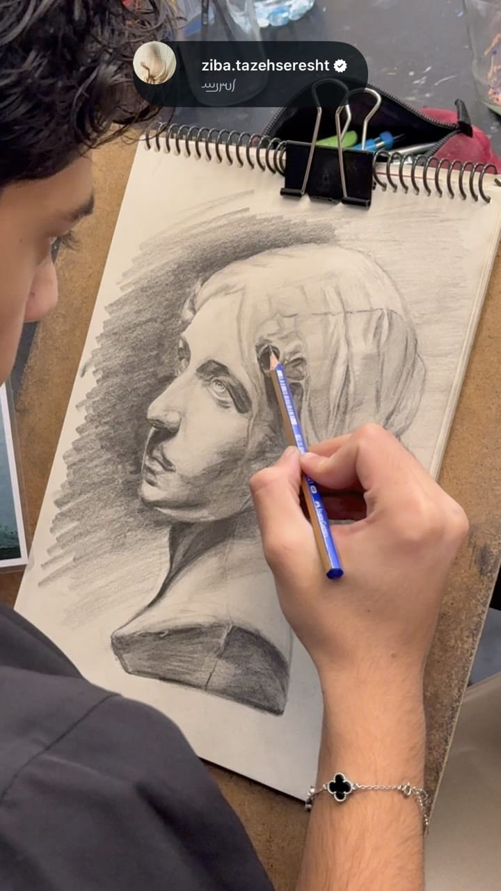 Post 1 by 𐬰𐬫𐬠𐬁 on Instagram (video)