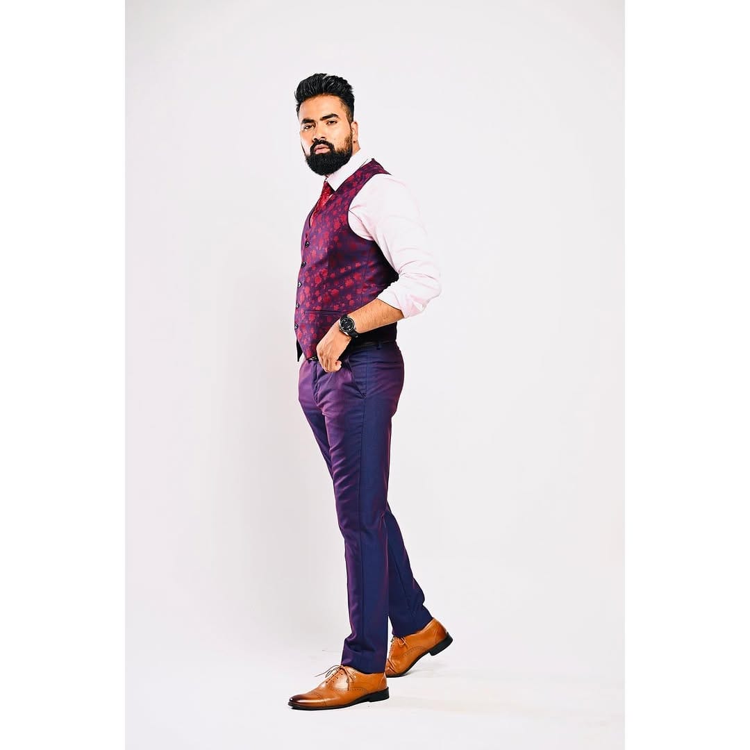 Post 10 by Salim Khan on Instagram (carousel)