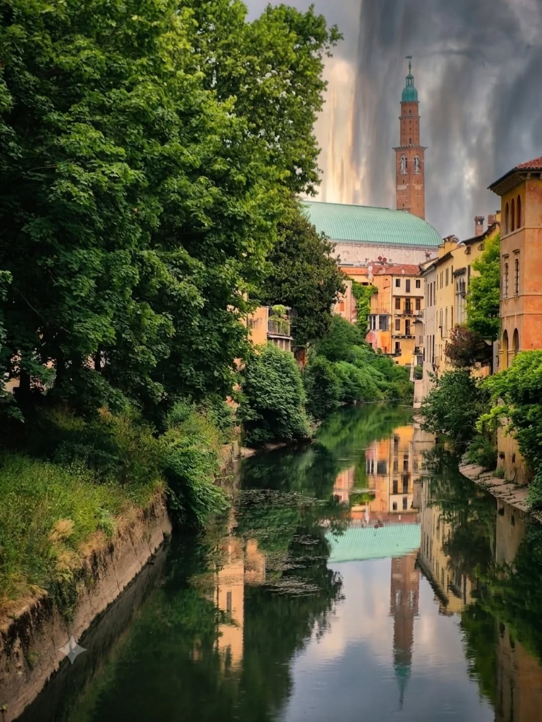 Post 1 by ! IG ⊕ VENETO ® on Instagram (image)