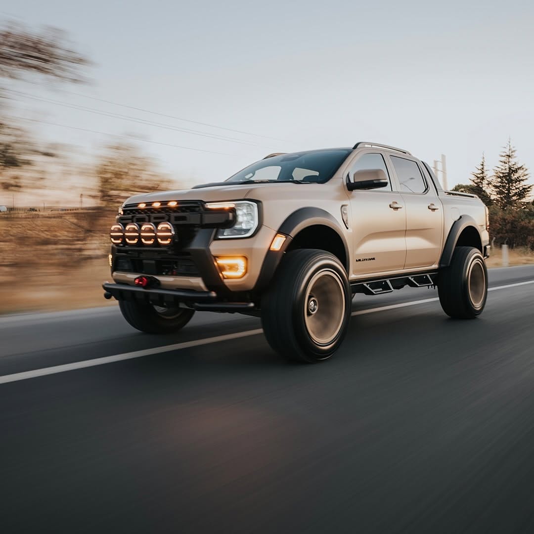 Post 8 by Hidrosan Off-Road Garage on Instagram (carousel)