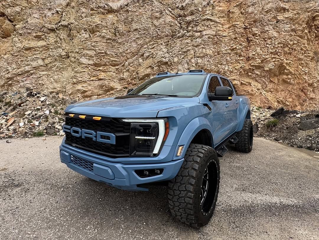 Post 10 by Hidrosan Off-Road Garage on Instagram (carousel)