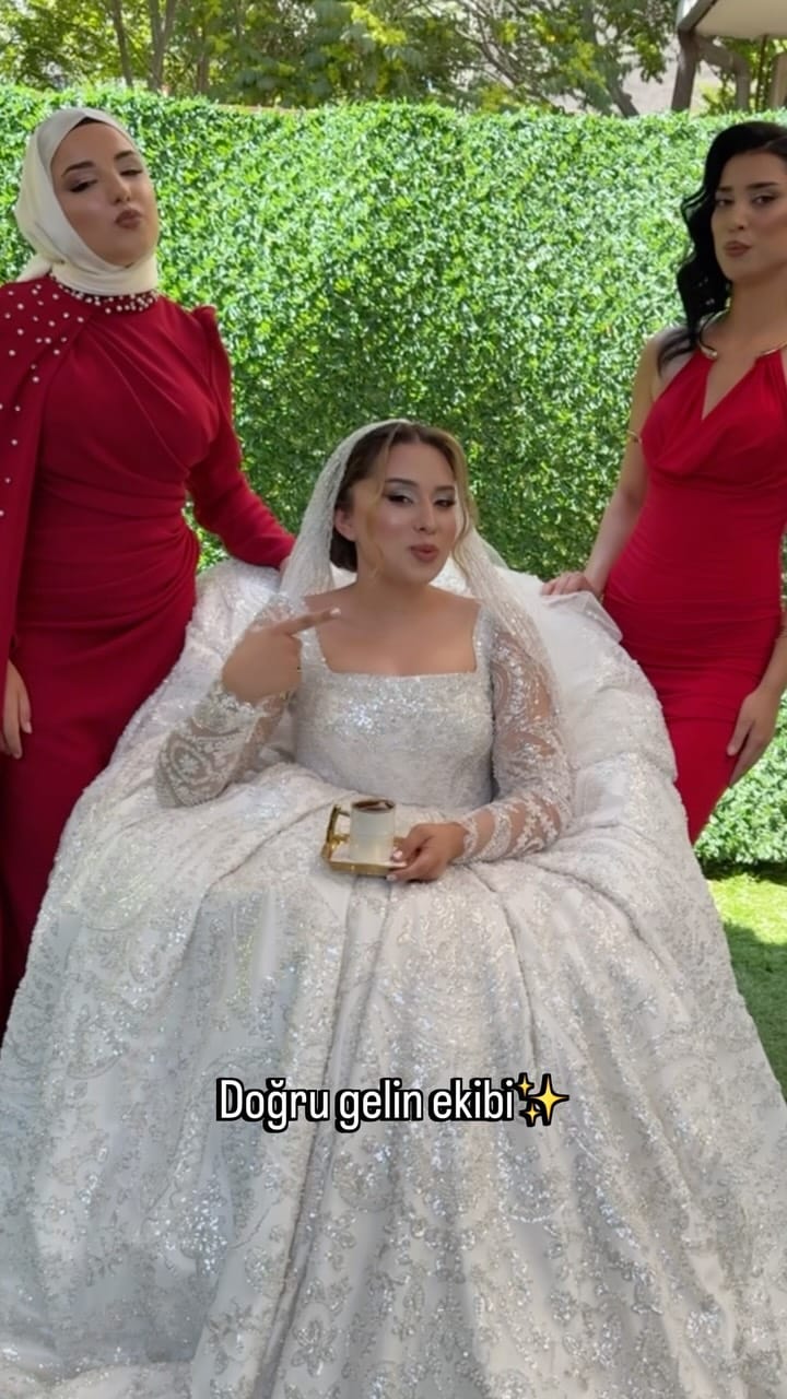 Post 1 by Saç Tasarım ve Güzellik Merkezi on Instagram (video)