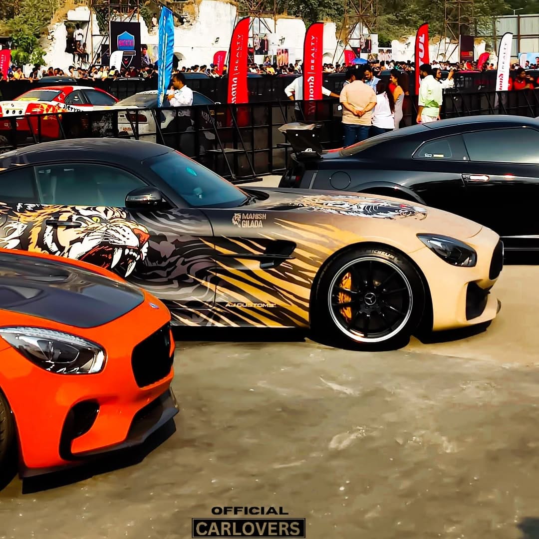 Post 2 by Official Carlovers on Instagram (carousel)