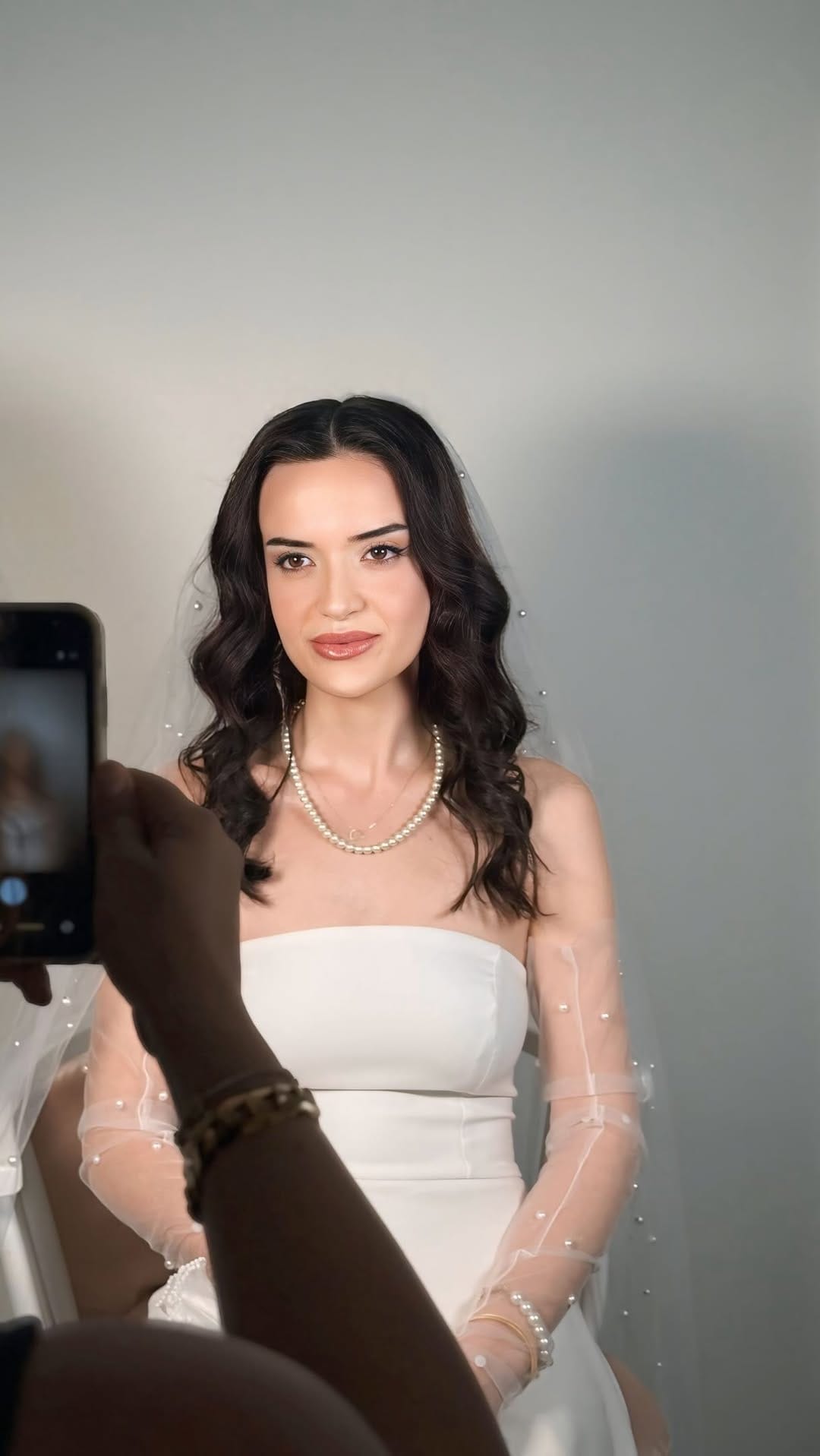 Post 9 by @gaziantep_ella_hairmakeup on Instagram (video)
