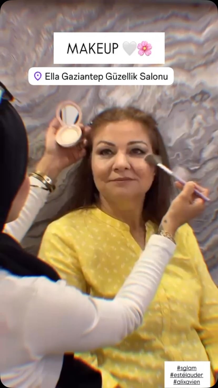 Post 3 by @gaziantep_ella_hairmakeup on Instagram (video)