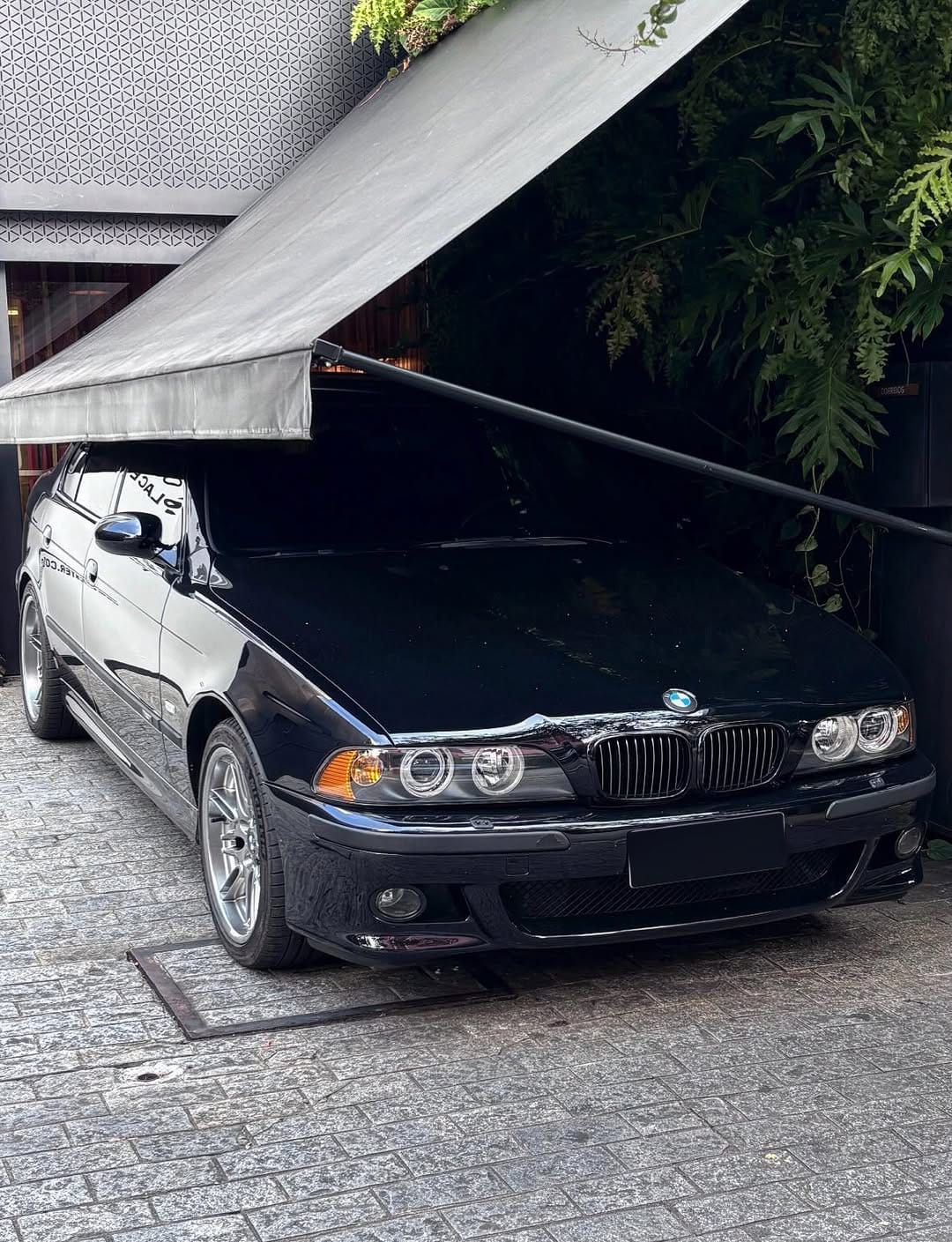 Post 1 by BMW ///M Brasil on Instagram (carousel)
