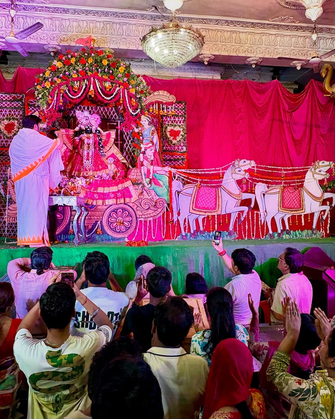 Post 3 by Thakur Shri Radha Sneh Bihari Ji Mandir on Instagram (carousel)