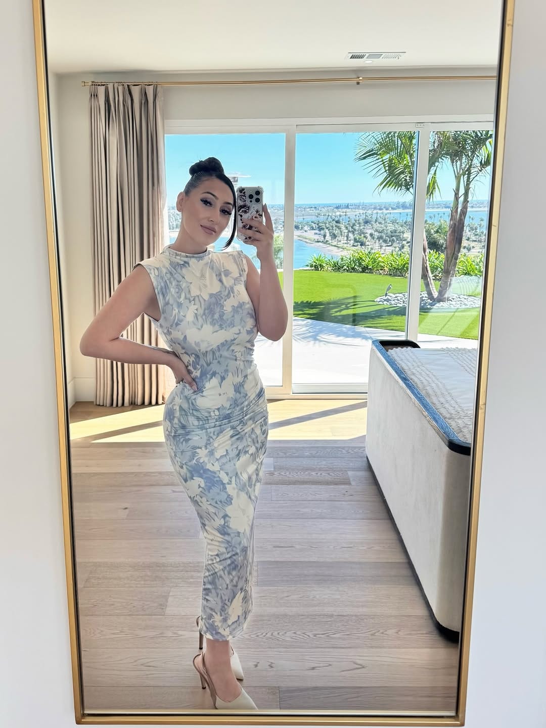 Post 6 by Karina Lopez on Instagram (carousel)