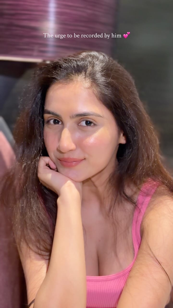 Post 2 by Prachi Singh on Instagram (video)