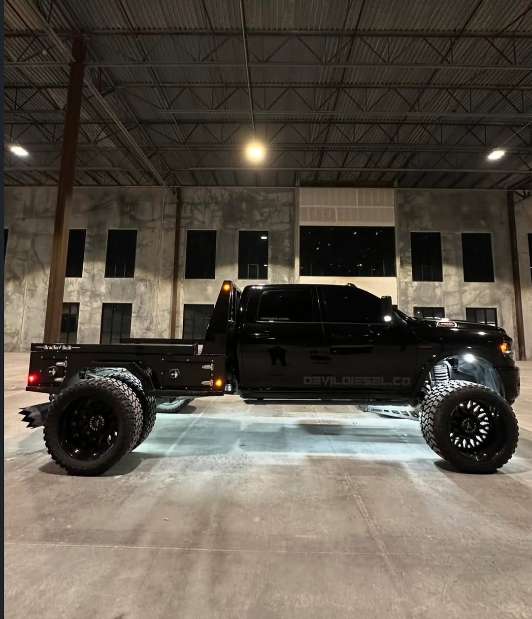 Post 1 by Diesel Customz on Instagram (image)
