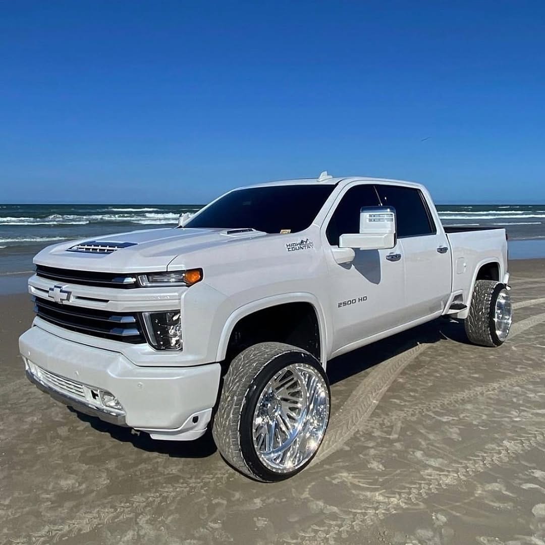 Post 10 by Diesel Customz on Instagram (image)