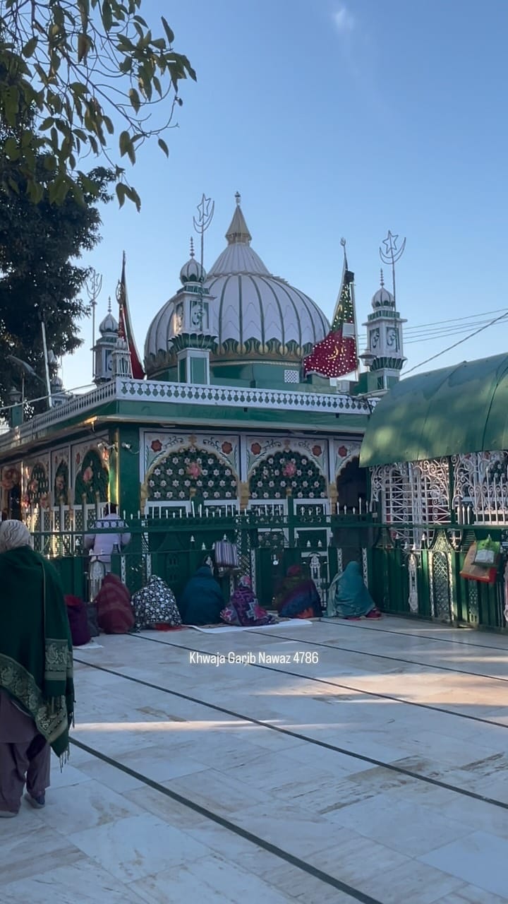 Post 4 by Khwaja Garib Nawaz on Instagram (video)