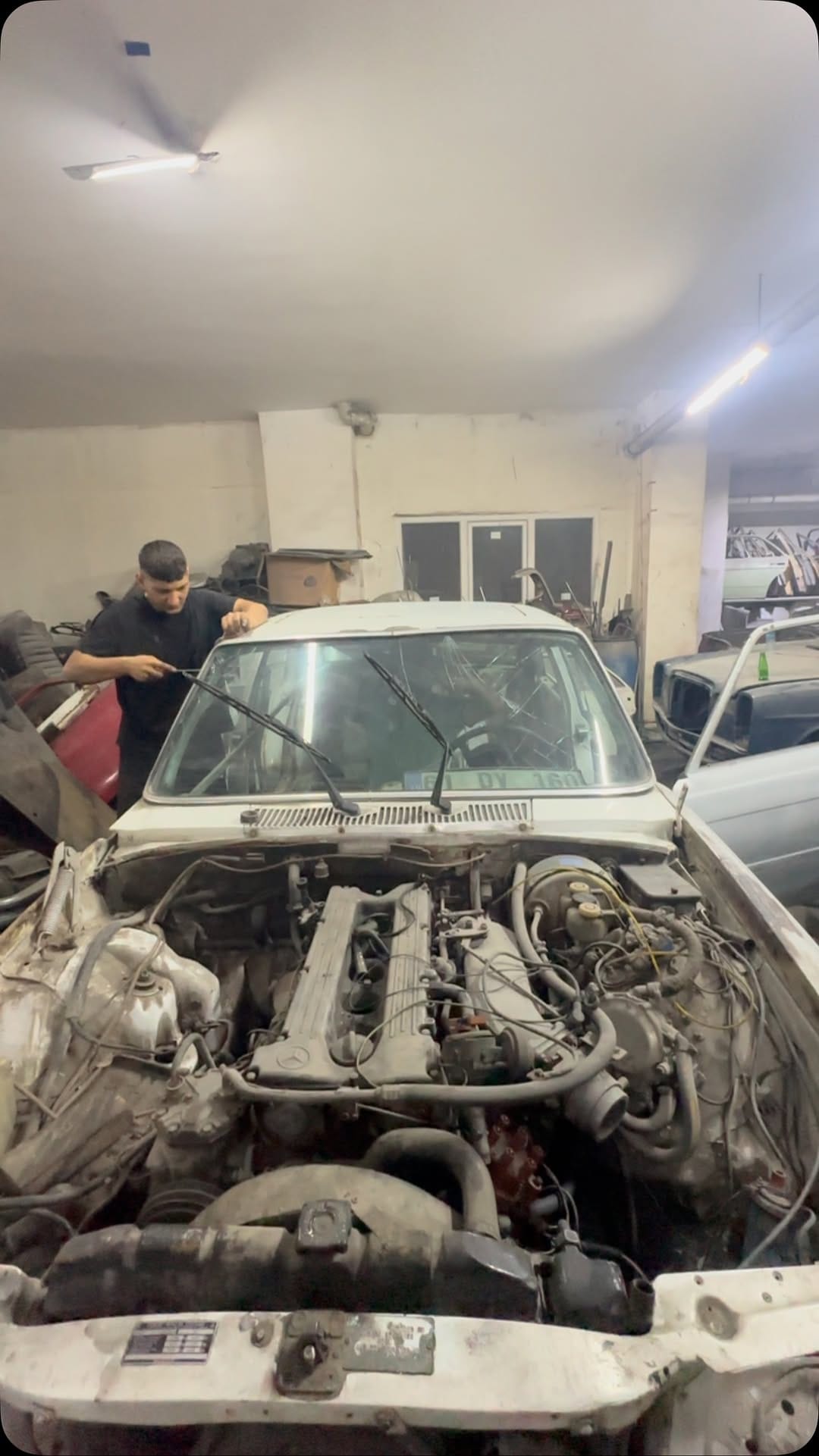 Post 4 by M-BENZ Restorasyon on Instagram (video)