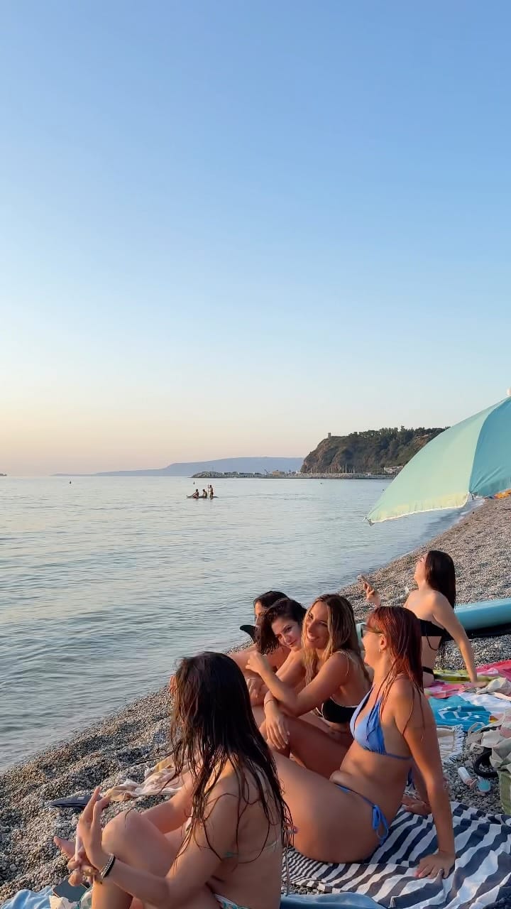 Post 1 by Lauren Fondacaro on Instagram (video)