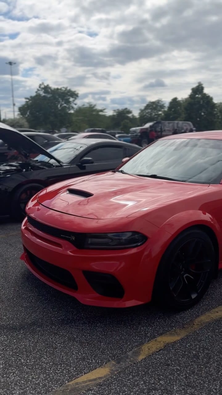 Post 7 by Kings of the street on Instagram (video)