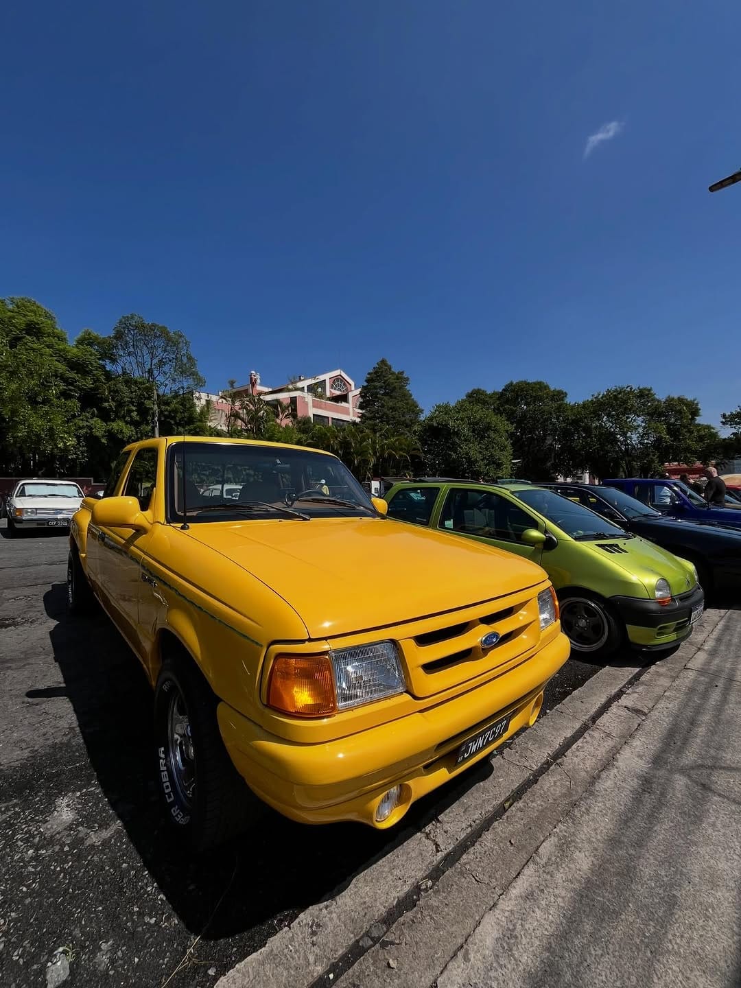 Post 5 by Ford Ranger Splash on Instagram (carousel)