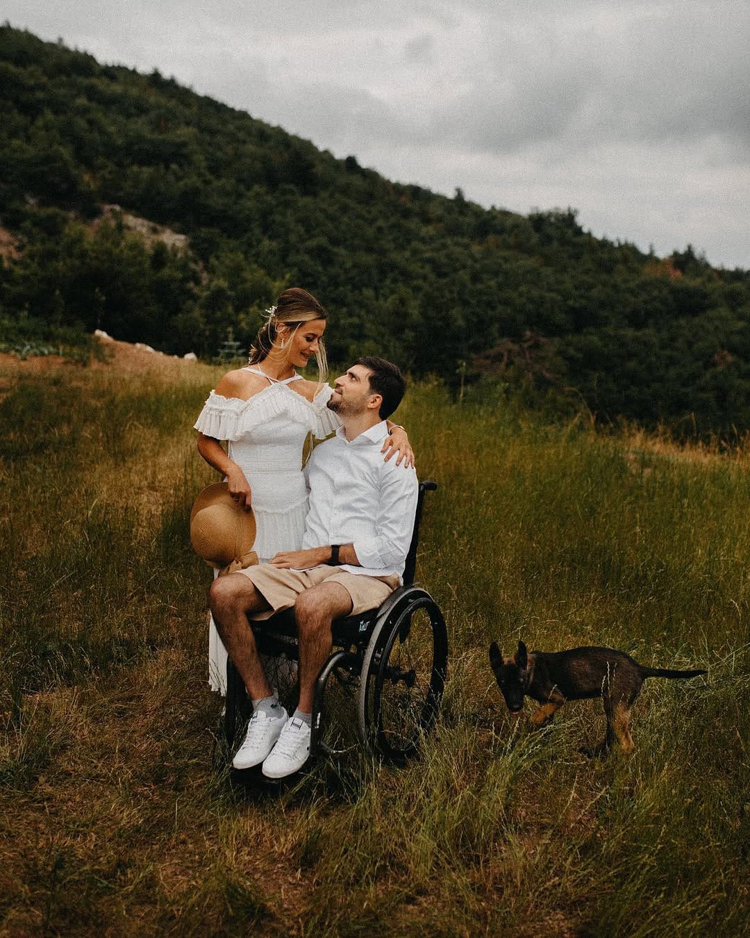 Post 8 by Hüsnü Aydoğan on Instagram (carousel)