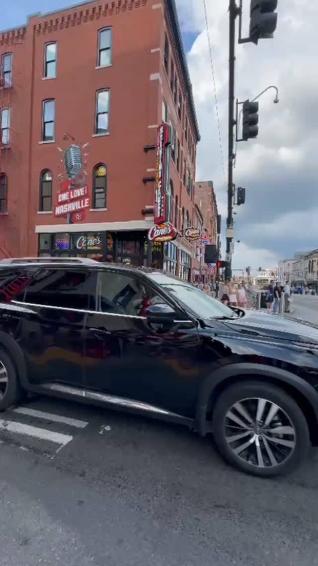 Post 5 by Frank Martins on Instagram (video)