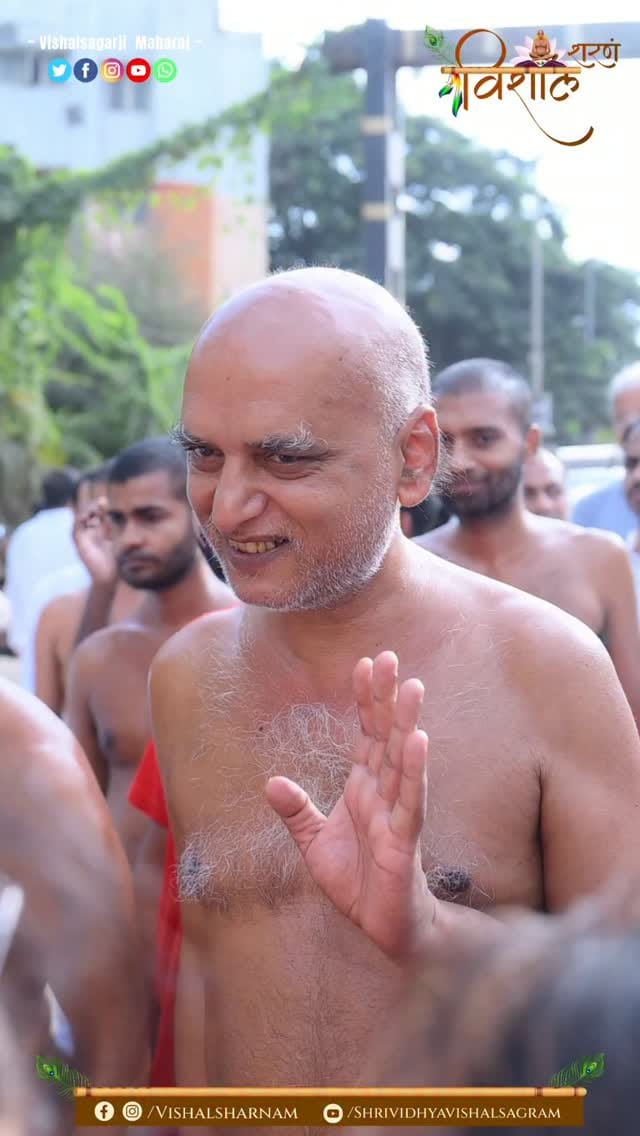 Post 2 by VISHALSHARNAM on Instagram (video)