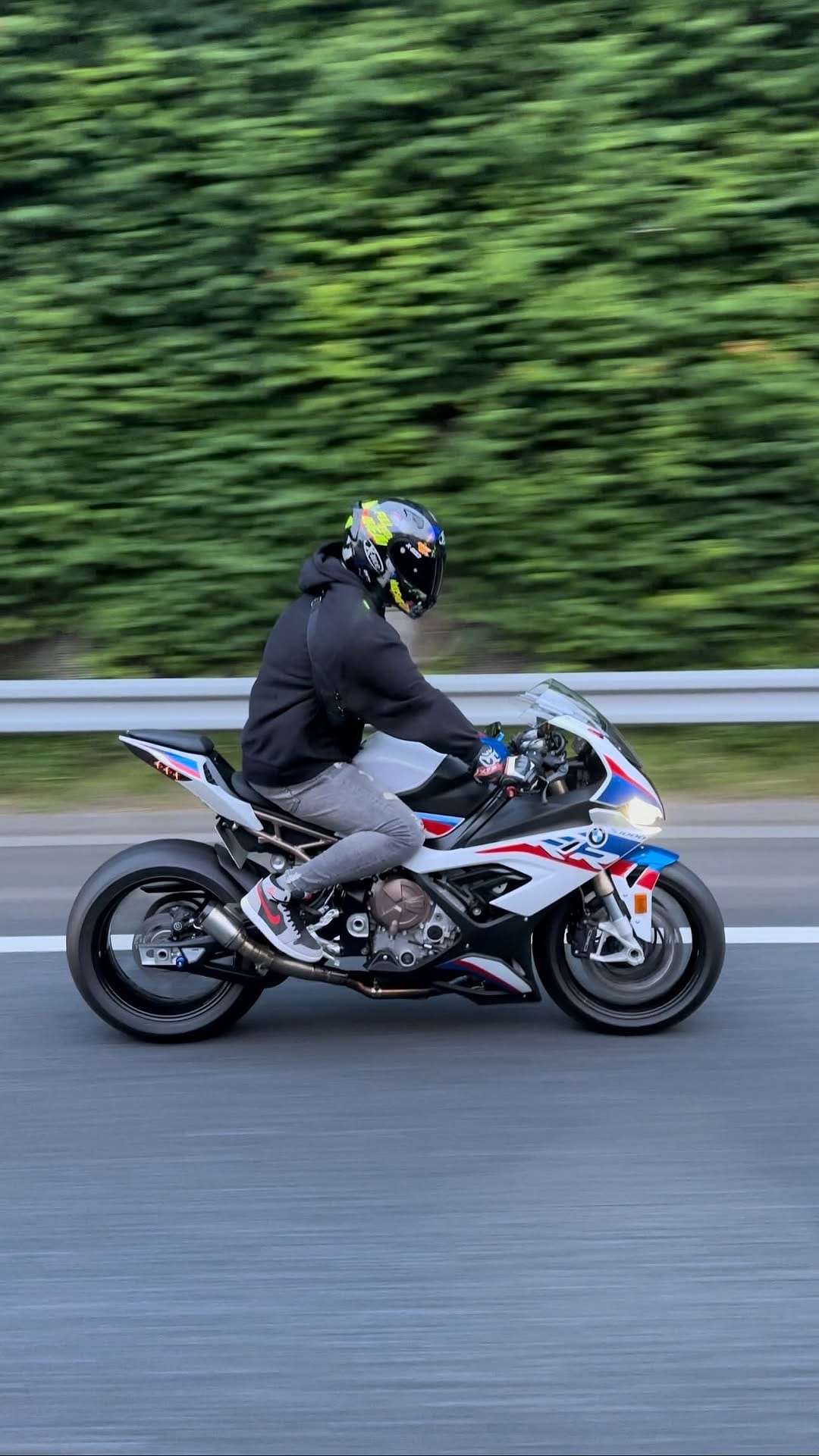 Post 7 by Stair Ducati on Instagram (video)