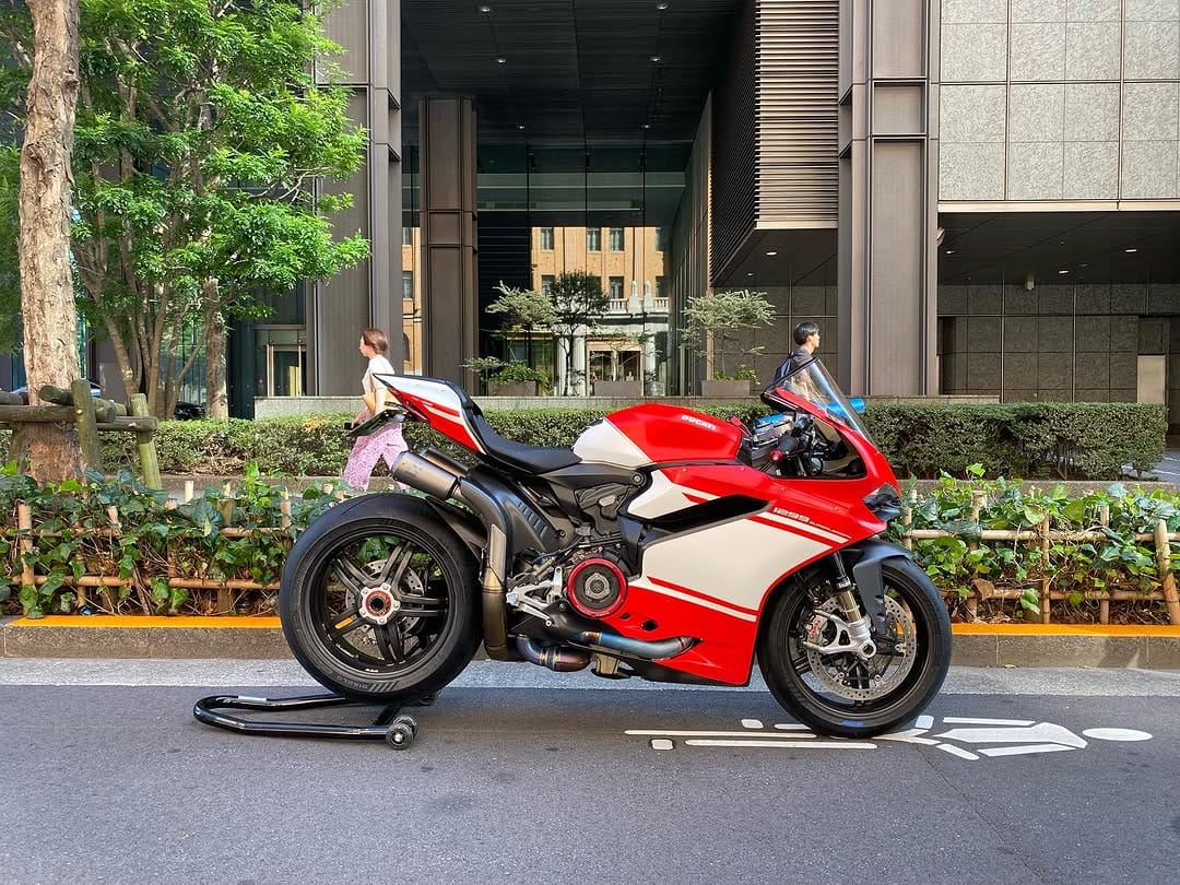 Post 10 by Stair Ducati on Instagram (image)