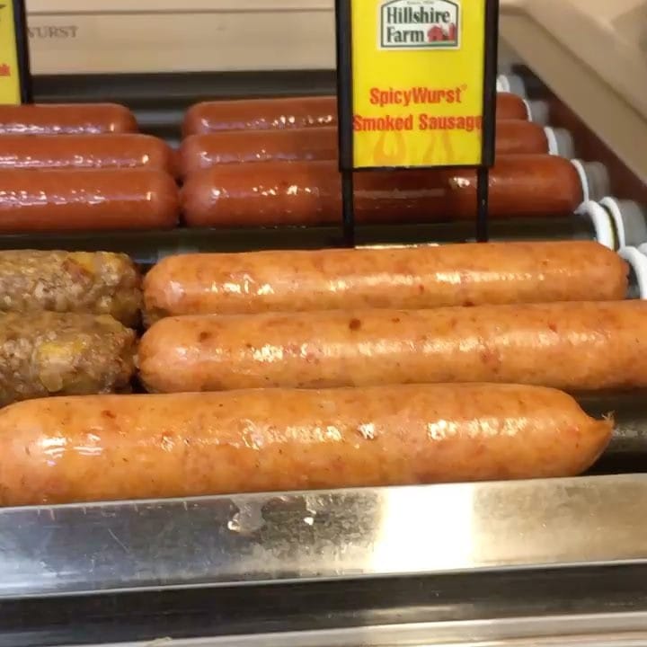 Post 8 by Rolling Meat on Instagram (video)