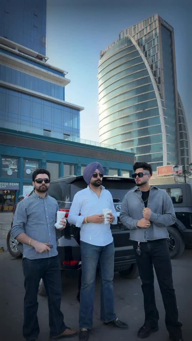 Post 3 by Raman😎 on Instagram (video)