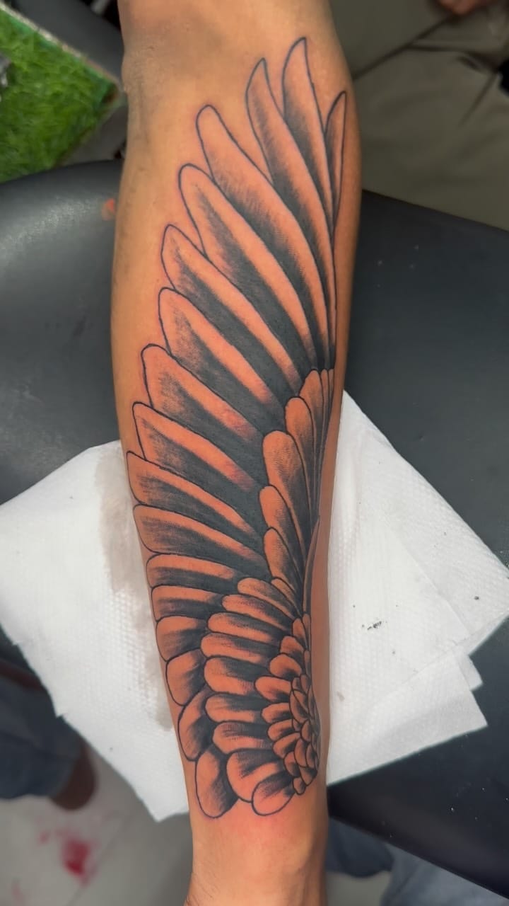 Post 2 by Jay goga tattoo on Instagram (video)