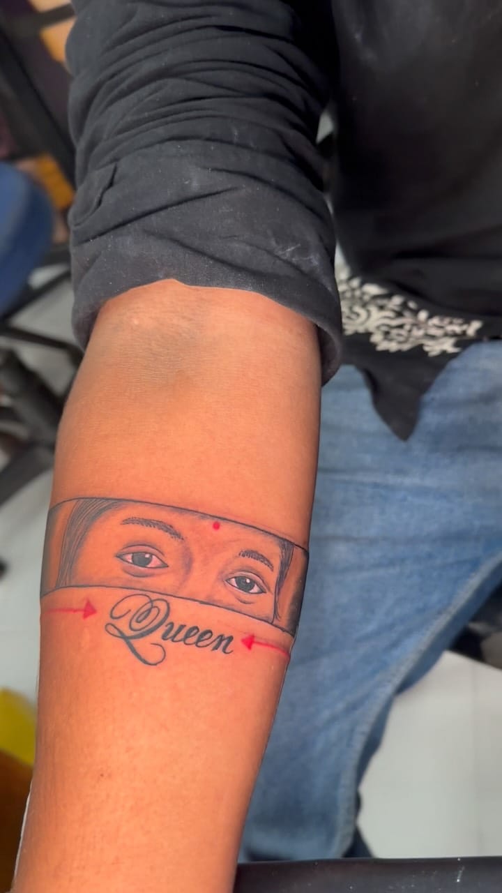 Post 7 by Jay goga tattoo on Instagram (video)